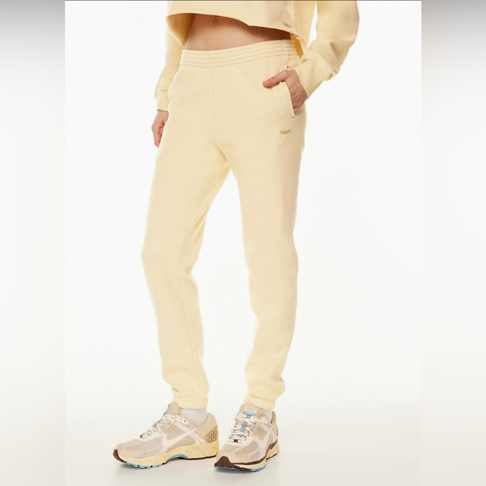 NWT TNA Sweatpants